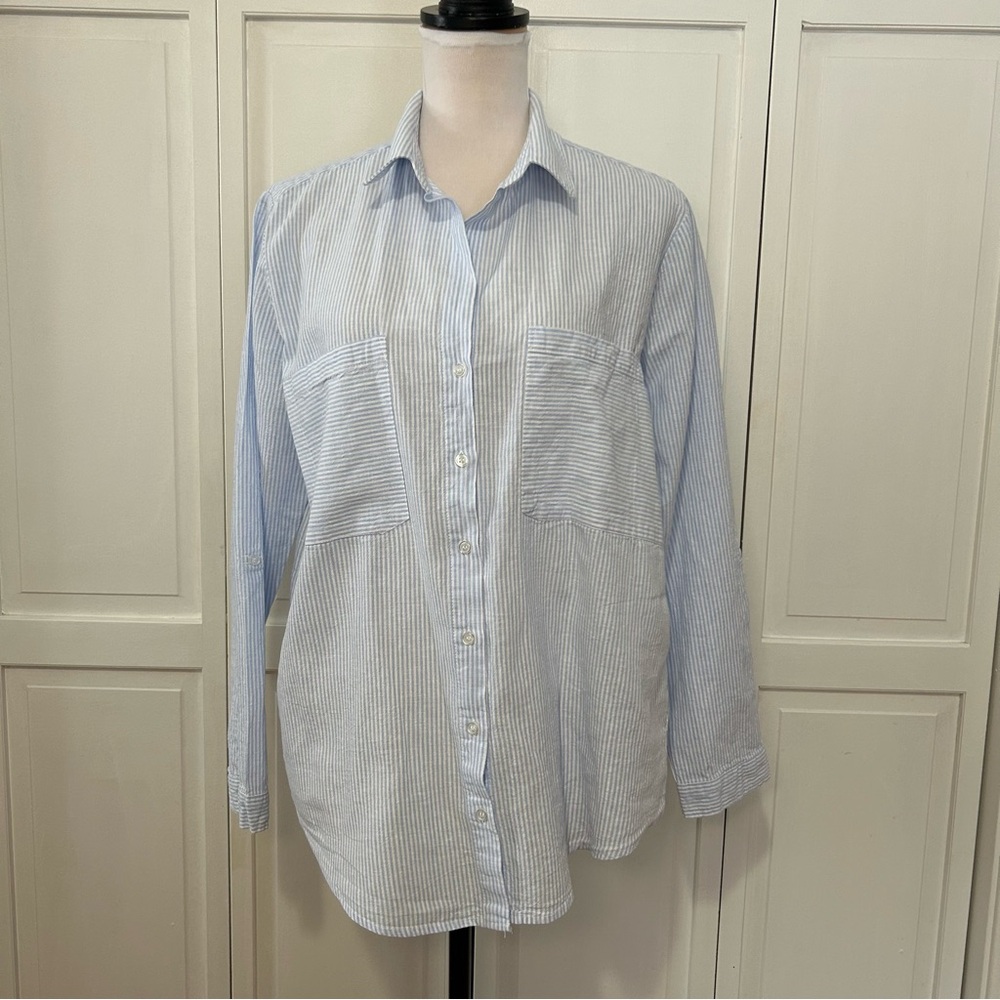 Saks Fifth Avenue Light Blue Striped Button Down Shirt XL